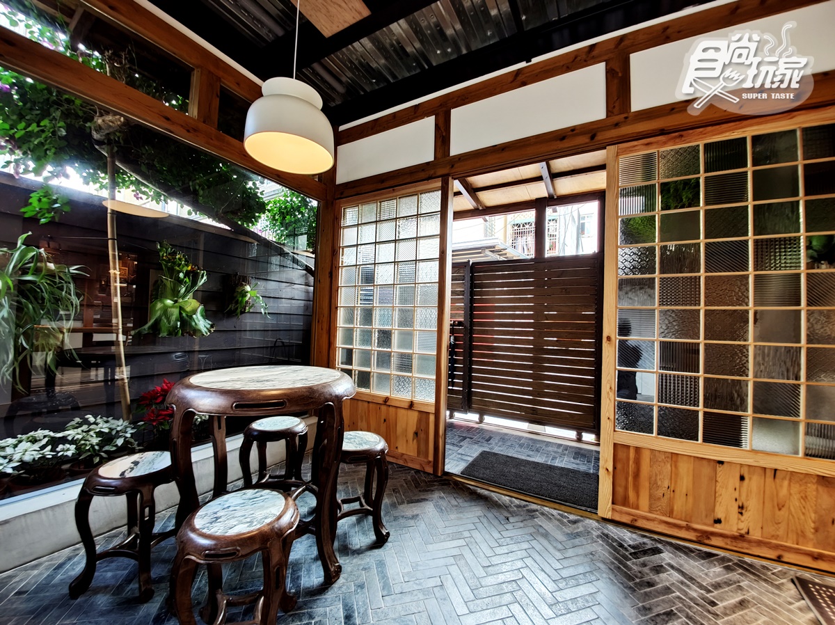 這是日本吧！嘉義最美「檜木老屋民宿」躲巷弄，住一晚古典和風房、享療癒茶室