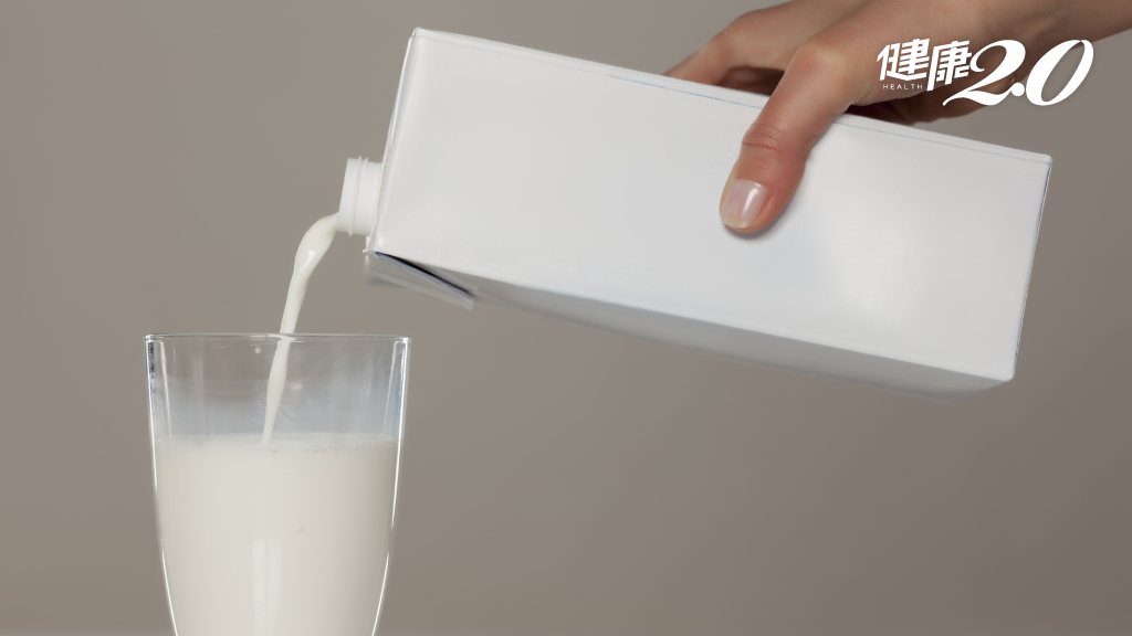 保久乳比鮮奶沒營養？加防腐劑才不用冰？營養師破迷思「反比鮮乳多1優勢」