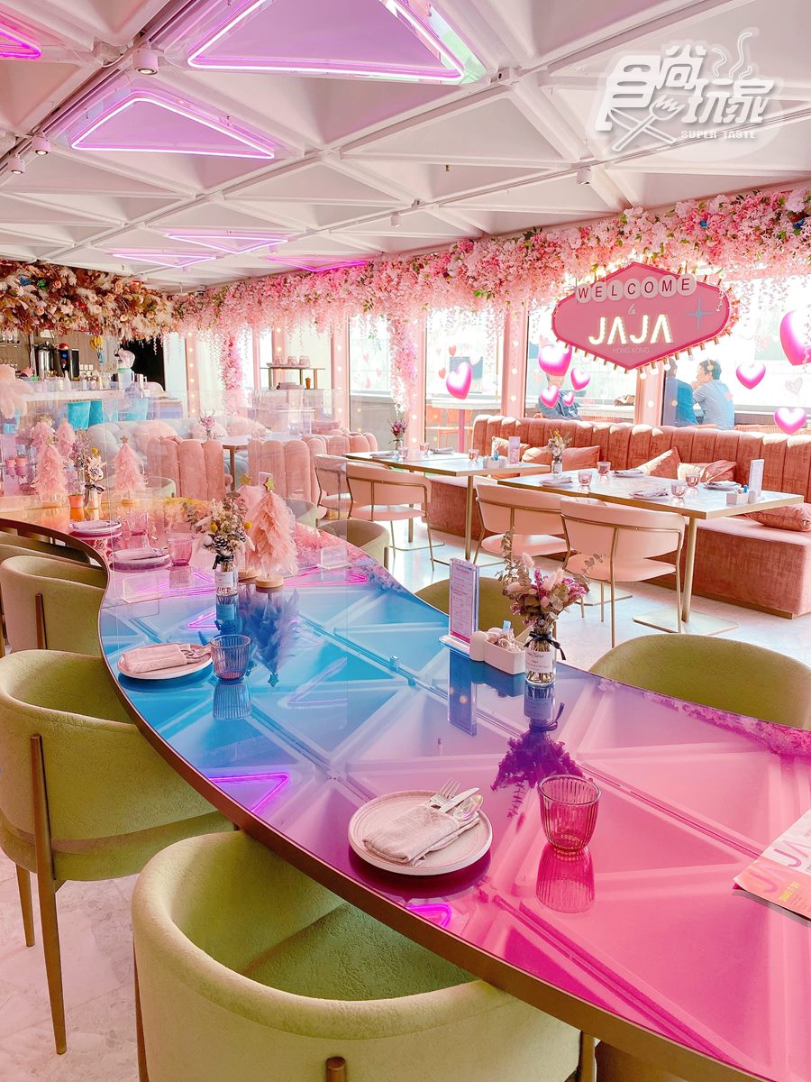 哈利波特風百貨！香港最新３大女神級景點：超夢幻粉紅色餐廳、維港海景酒店