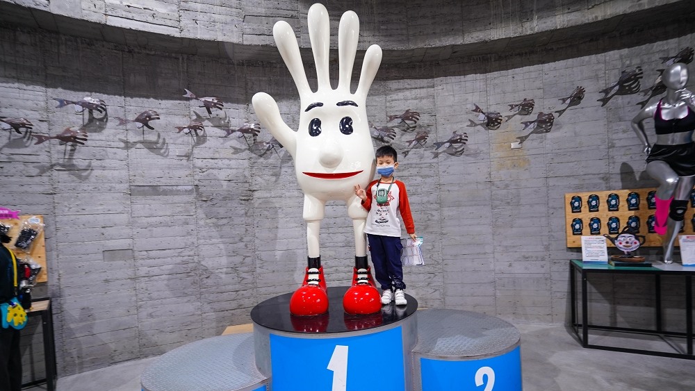  彰化親子景點「台灣手套博物館」是全球唯一手套博物館。（圖片來源：剎有其食）
