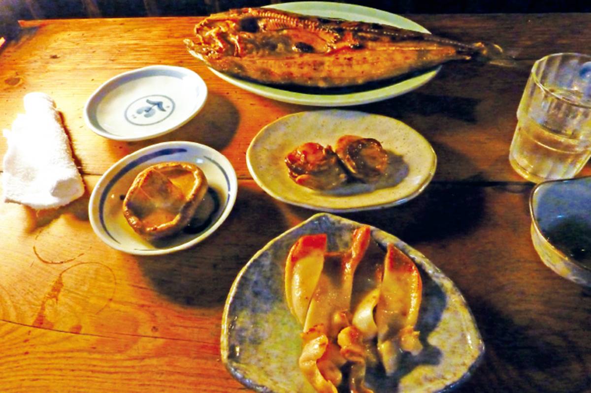 北海道必吃美食11選!巨無霸聖代、特色「監獄餐」哪裡有?23家餐廳完整收錄 北海道必吃美食11選!巨無霸聖代、特色「監獄餐」哪裡有?23家餐廳完整收錄