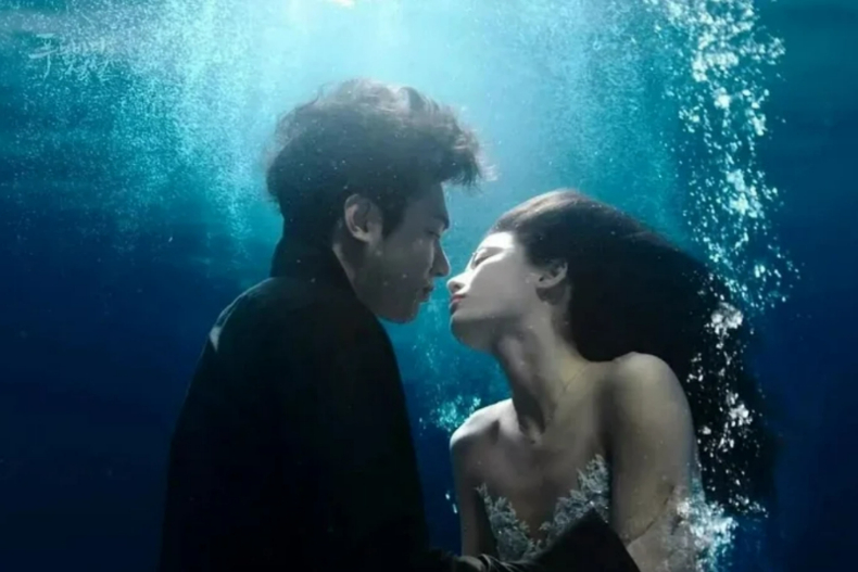 日網票選「吻戲多到超心動」韓劇Top10！《藍色海洋的傳說》才第二，「冠軍」堪稱浪漫愛情劇天花板
