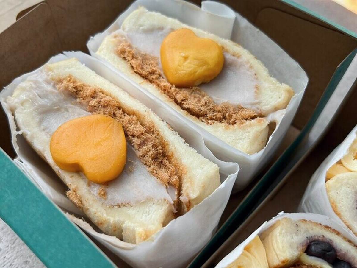 一口咬不下！台北「爆餡三明治」天天排爆，塞滿芋泥＋肉鬆＋愛心鹹蛋黃超誘人
