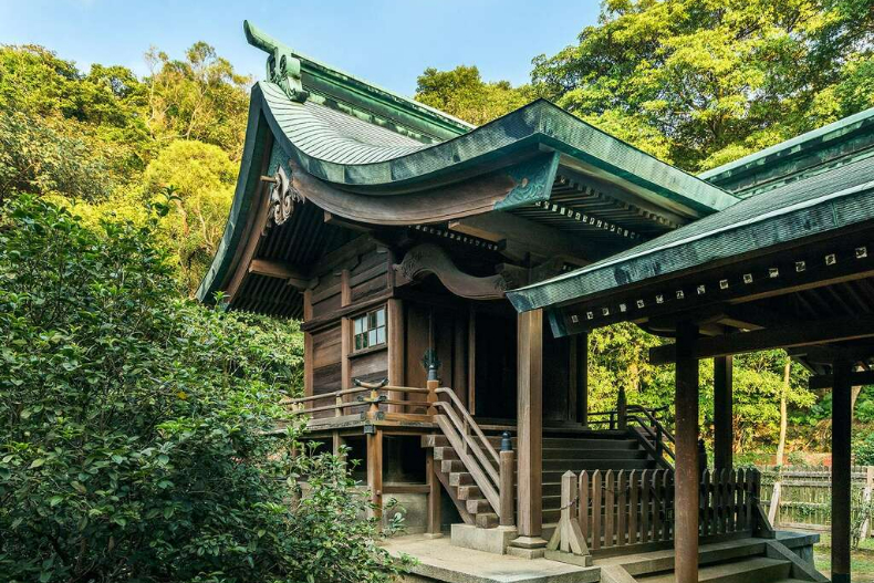 暑假不知道去哪裡玩？必去的10個台灣秘境景點：荷蘭古道超好拍，「這裡」是日本本土以外僅存神社
