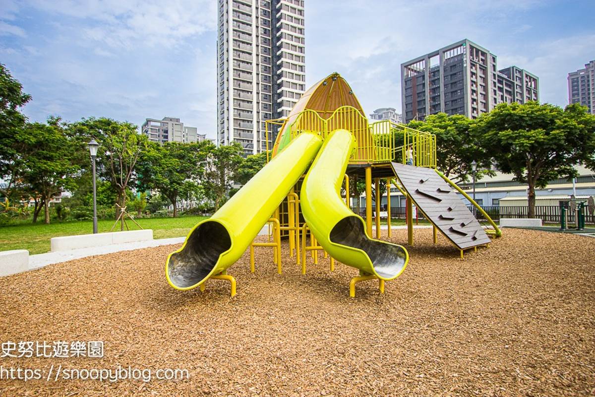 暑假帶小孩放電！新竹５大「親子公園」：瑪莉歐蘑菇城堡、２層樓高旋轉滑梯