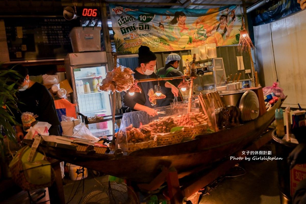 55元起免出國開吃！雙北６泰式料理推薦：排隊路邊攤、厚切月亮蝦餅、炒泡麵