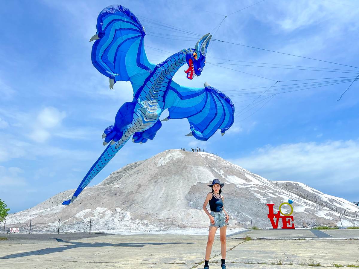只有２天！全台最大「恐龍風箏嘉年華」在台南，25米長飛龍、Q版三角龍超好拍