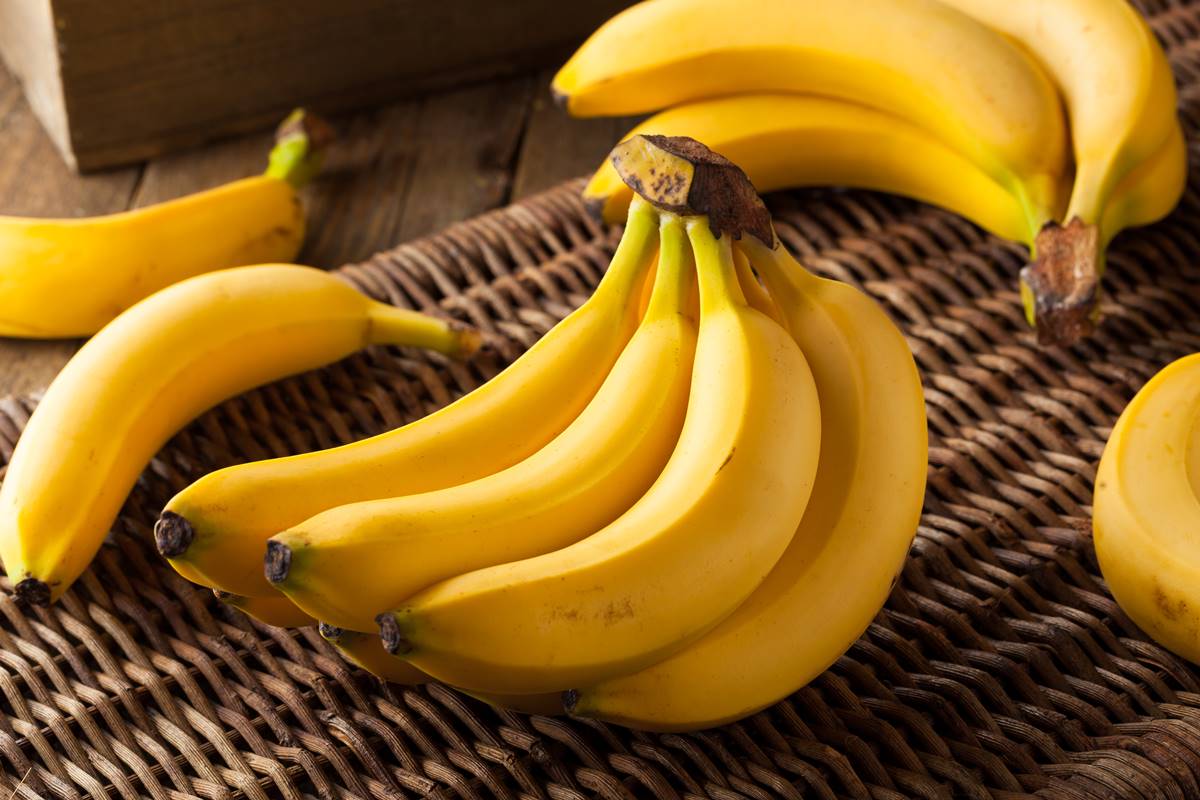 成熟香蕉該是什麼色？９成人答黃色「不一定對」，揭開「顏色認知」背後真相