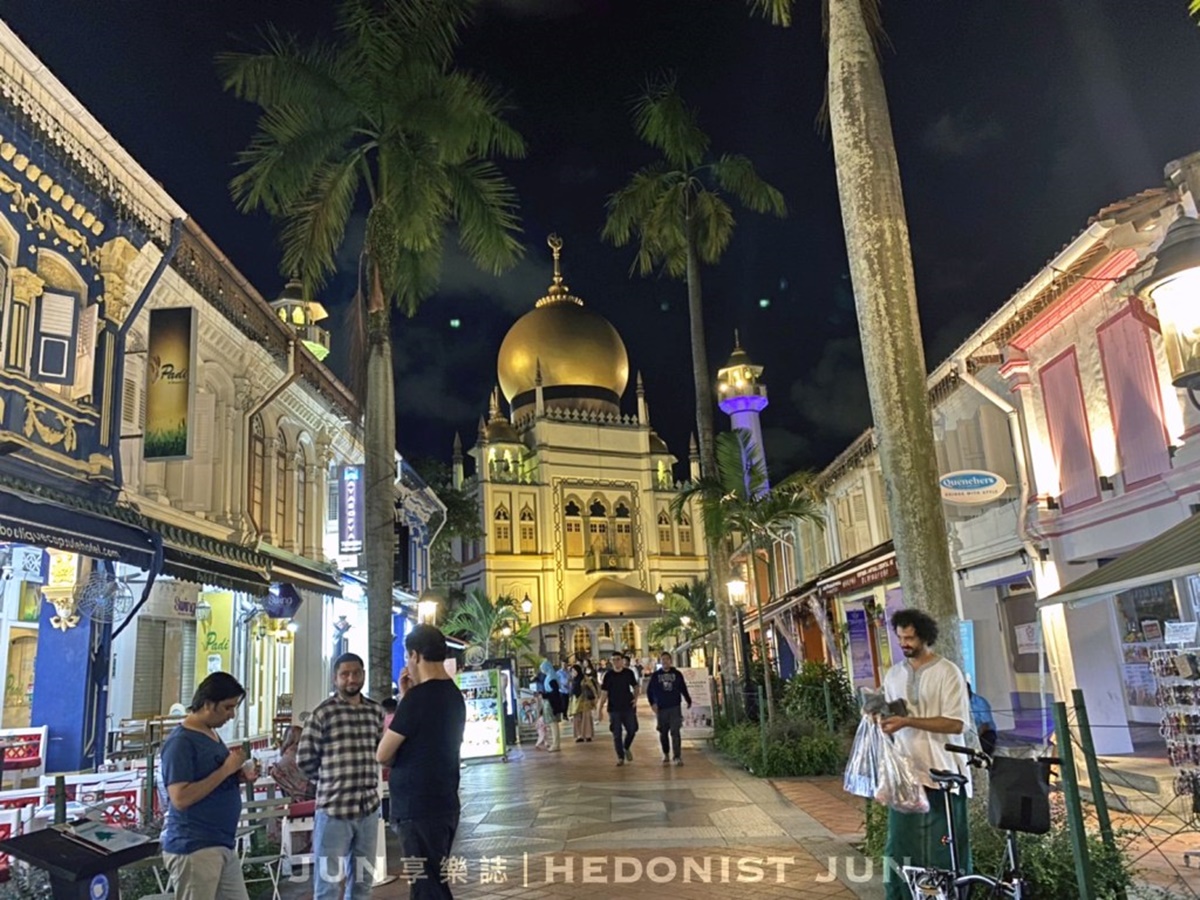 秒飛中東！最美清真寺神似「阿拉丁王宮」，再打卡超好拍繽紛「彩虹巷」