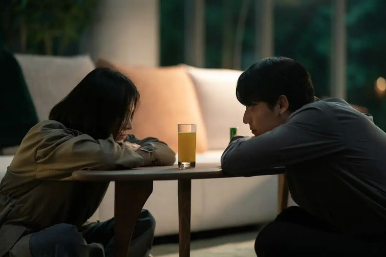 2023「IMDb評分最高」韓劇Top10出爐！《Moving異能》輸給高允貞「這部」僅獲第2名