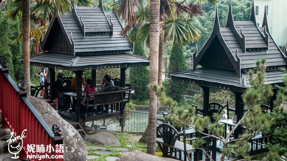 園區內裡面有好幾座泰式風格的涼亭可以讓遊客歇息。（圖片來源：妮喃小語）
