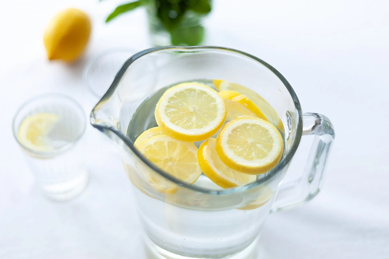 檸檬水好處-抗衰老