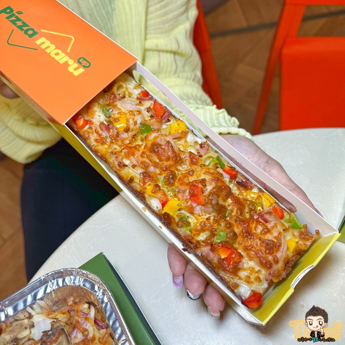 【新開店】韓國夯店首度來台！爽嗑20公分長條披薩，牽絲起司瀑布邪惡爆表