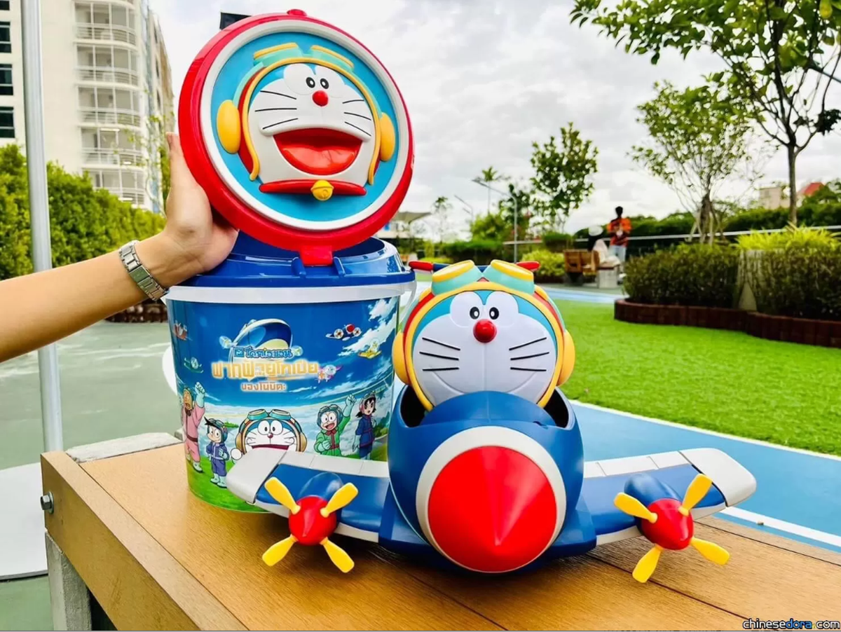 最新「哆啦A夢爆米花桶」超Q萌！化身飛行員、立體盾牌造型，還可當置物桶