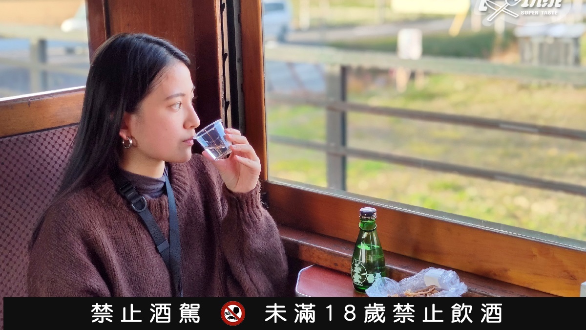 一年只開４個月！日本冬季限定「烤魷魚列車」，秒飛昭和時代還可喝清酒