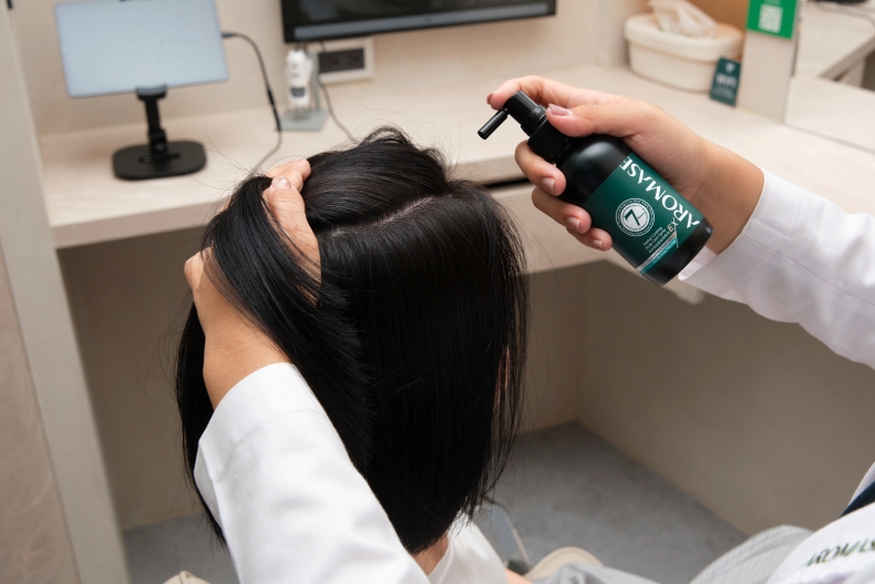 改善掉髮方法3：頭皮檢測