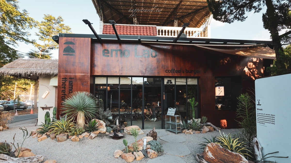 全新埔里咖啡廳「桑心實驗室」，打造出超有質感的沙漠風祕境。（圖片來源：黑皮的旅遊筆記）