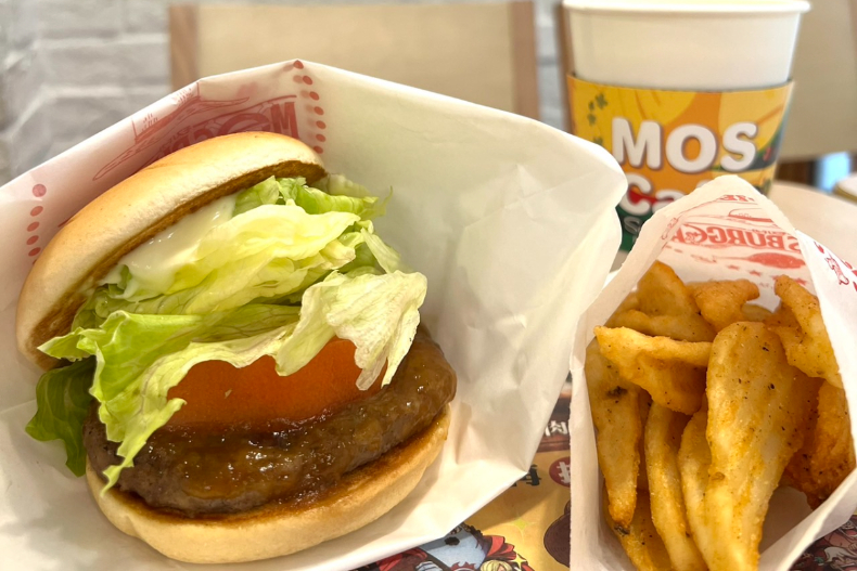 麥當勞「4塊麥克雞塊」限時免費吃！摩斯漢堡薯條、漢堡、紅茶買4送1