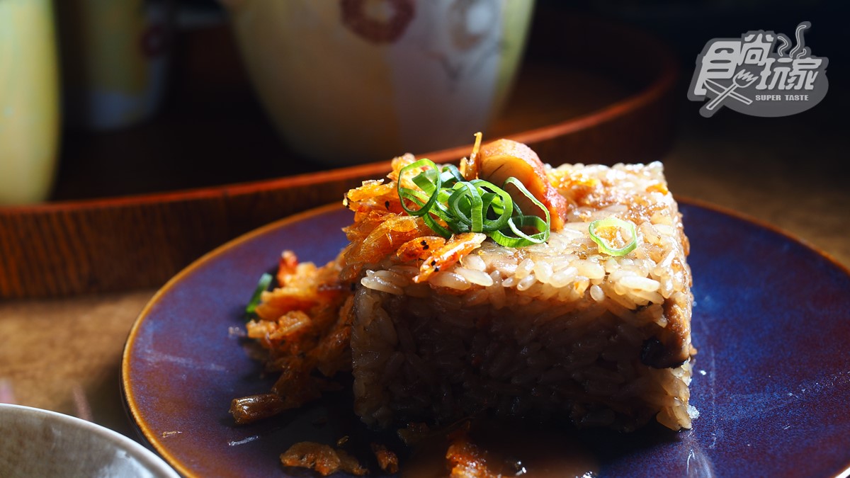 「鰻魚櫻花蝦米糕」把辦桌菜精緻化。