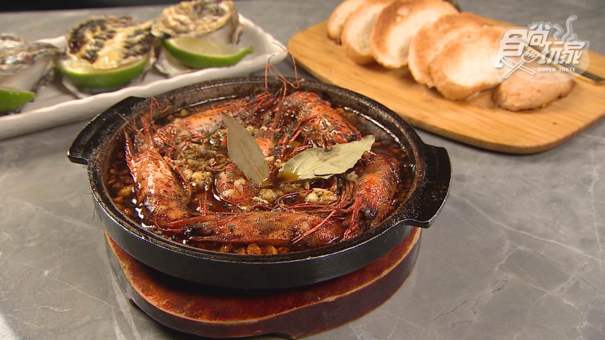 「橄欖油蒜味蝦」帶有蒜香和焦香，油也不會膩口。