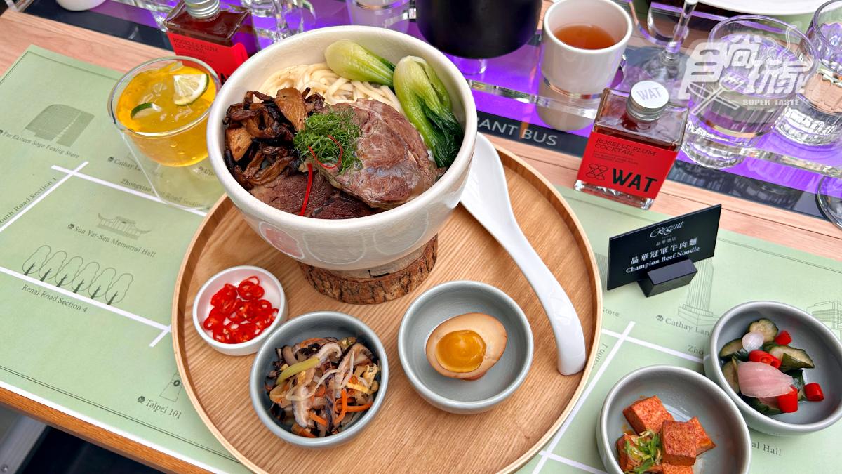 台北最新「銀色雙層餐車」！午餐爽嗑冠軍牛肉麵，預訂平台、時間、價格曝