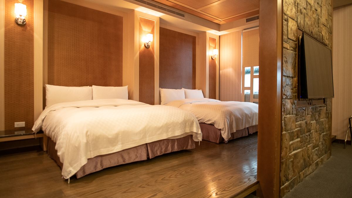 「北海尊榮４人客房」寬敞舒適，也打掃得很乾淨。（圖片來源：Pengu Travel）