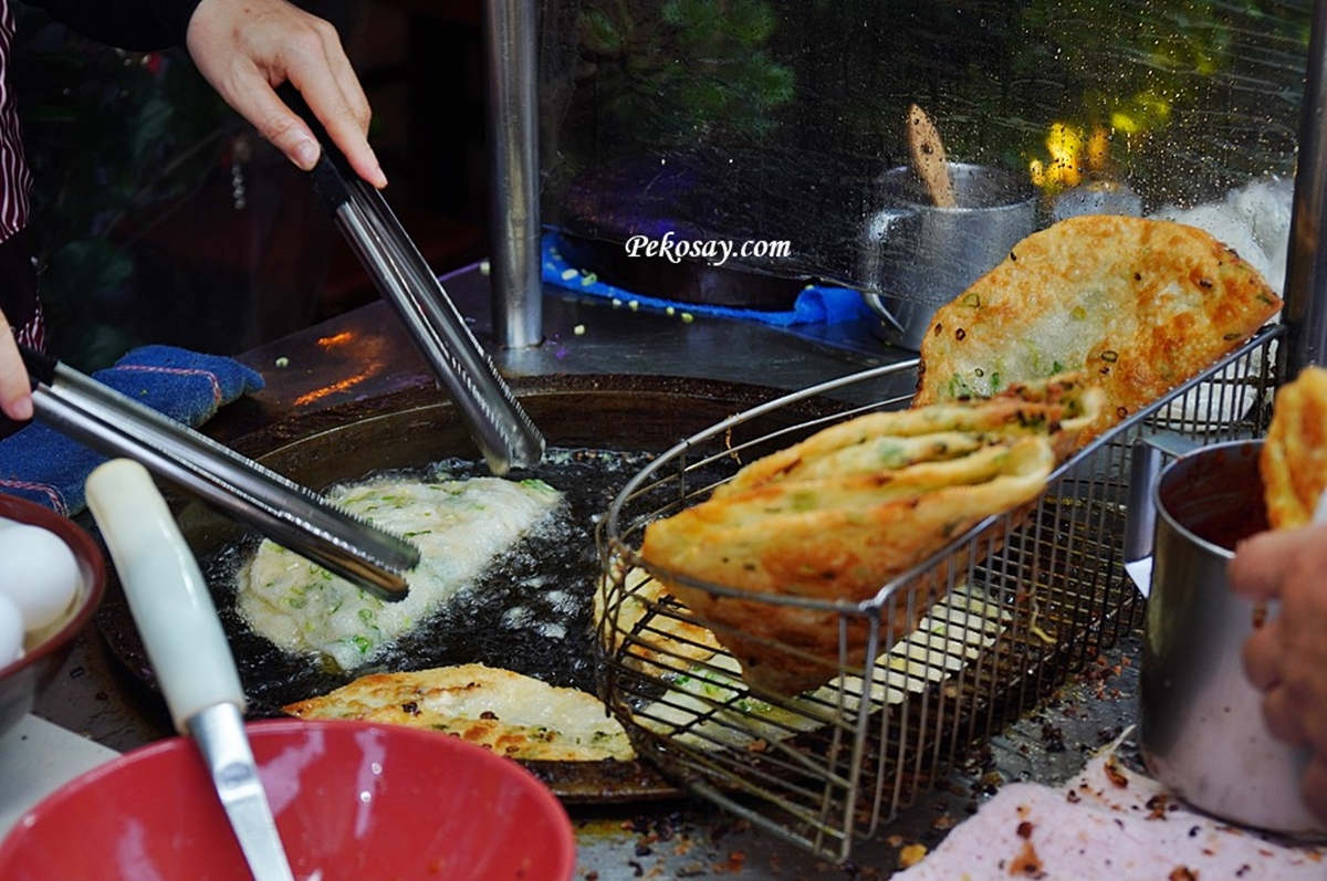 不是珍奶、雞排！外國遊客驚豔台灣１街邊小吃：吃完馬上再去排隊