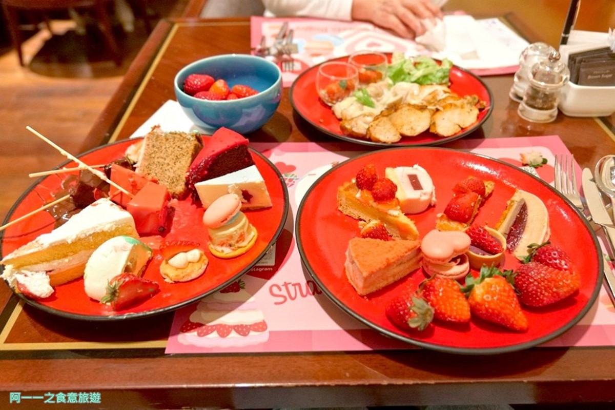 大顆草莓隨你吃！東京超狂２小時吃到飽，還有逾20款夢幻草莓甜點
