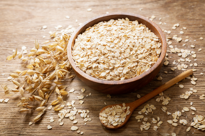 燕麥這樣吃瘦最快！減肥聖品燕麥好處多：高纖低升糖、提供飽足感還能穩定血糖