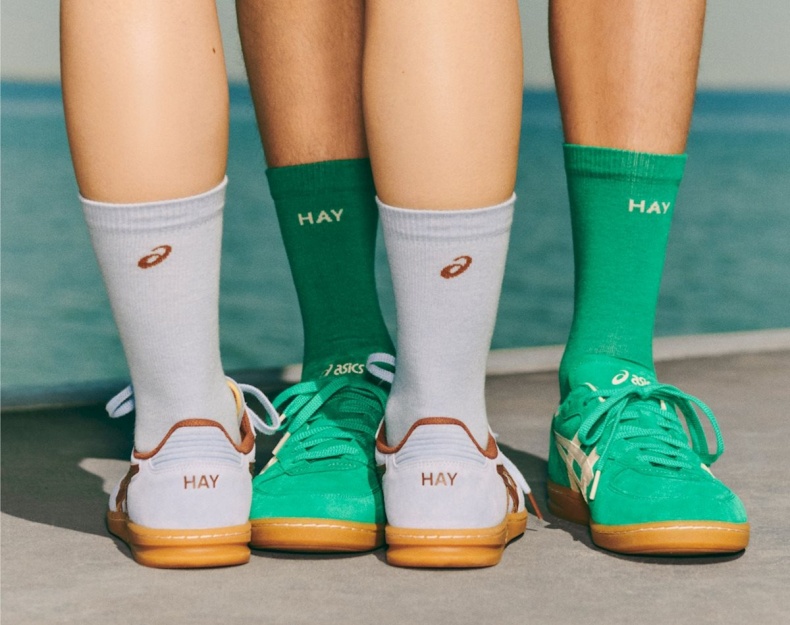 ASICS x HAY 丹麥家居品牌驚喜跨界：鞋款、hay 帆布袋聯名細節，亞洲這時間開賣！