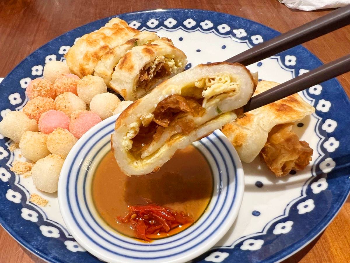 台北最強「粉漿蛋餅」新入選米其林！餅皮香酥Q嫩，滷焢肉、吻仔魚蛋都入料