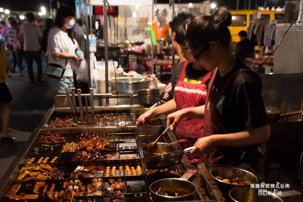 ８大台南夜市精選！台南夜市營業時間表、夜市口訣、美食攻略