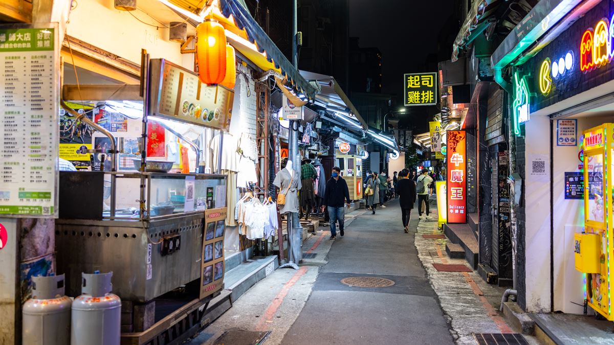 「師大夜市」是許多台北人愛逛的夜市之一。（圖片來源：shutterstock達志影像）