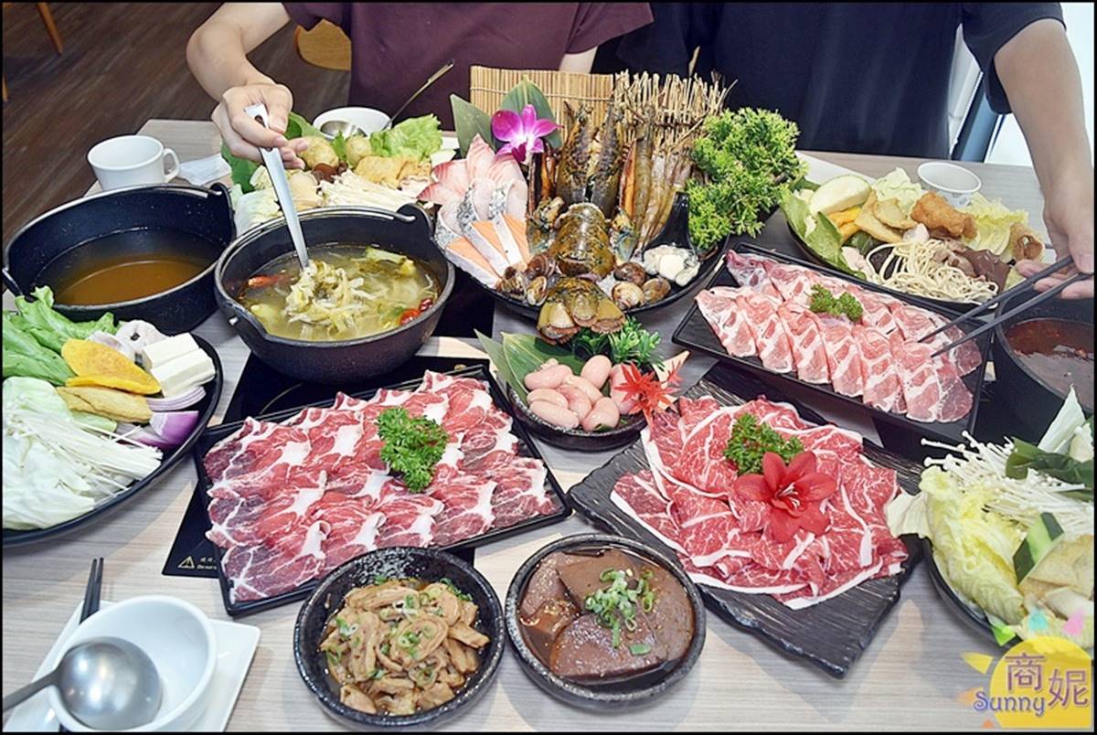 360元起吃到飽！台中平價「大肉盤火鍋」，自助吧食材任夾、泰奶霜淇淋必吃