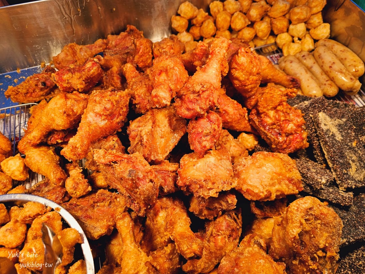 嘉義夜市總整理!最強文化路夜市、2千坪湖美夜市、朴子夜市美食推薦 嘉義夜市「週一限定」的大林夜市,必吃這攤「正台味脆皮炸雞」。