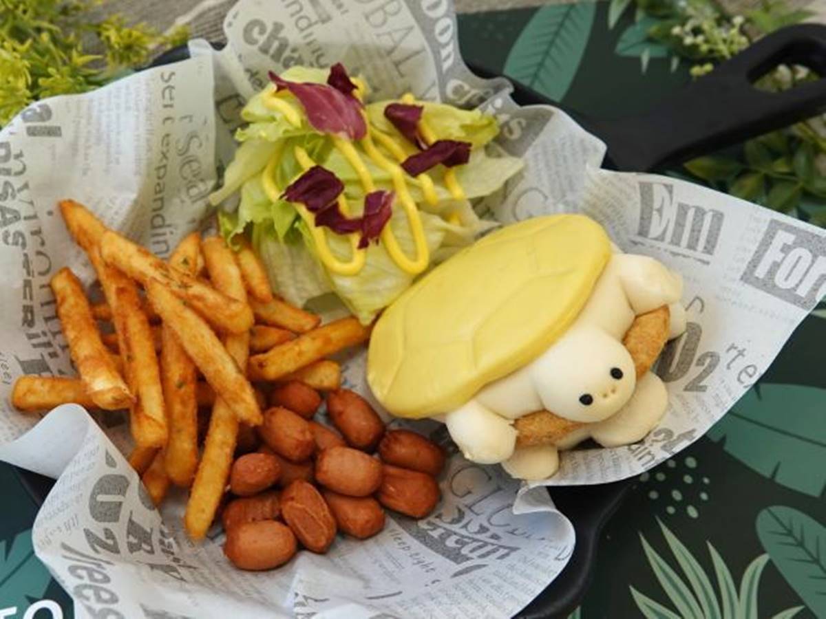 零距離餵萌水豚！台南「頑皮世界野生動物園」行程攻略：特色亮點、門票資訊