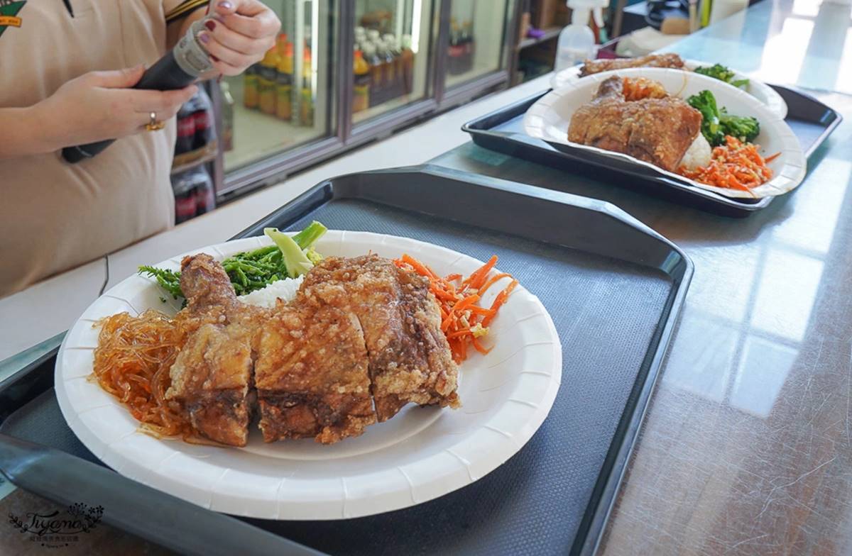 零距離餵萌水豚！台南「頑皮世界野生動物園」行程攻略：特色亮點、門票資訊