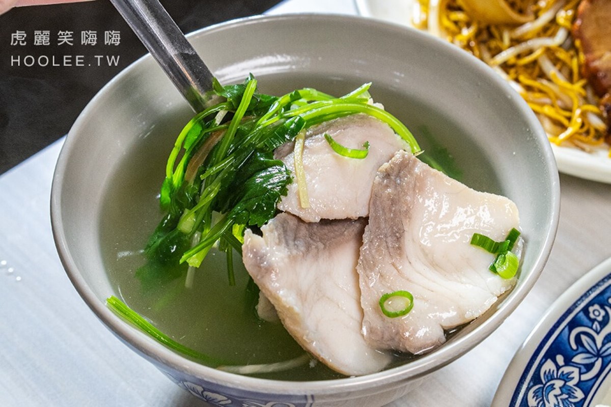 高雄人激推燒臘！老饕必點「四寶飯」肉量滿滿，百道港式熱炒飯麵任你選