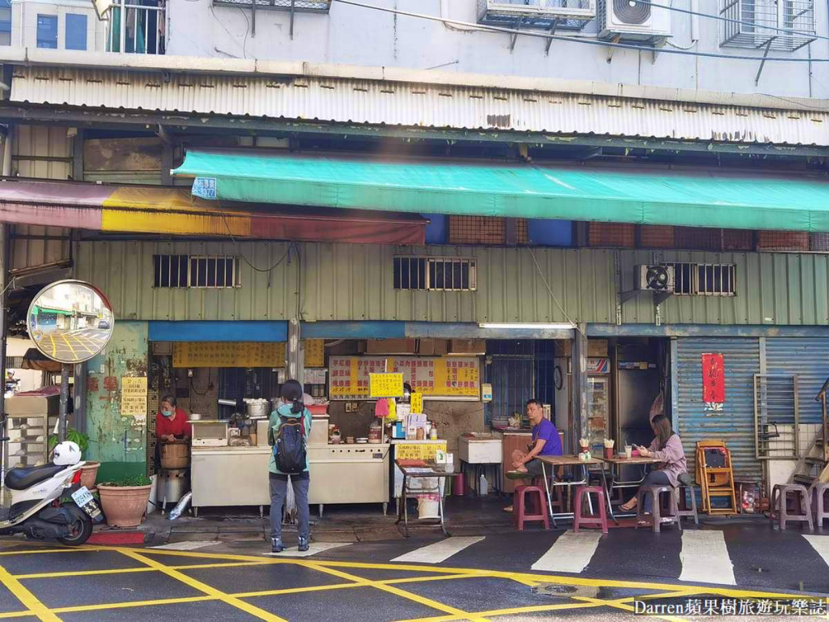 「板橋蛋餅王」是這家！菜單超過50種口味任你選，爽嗑鮭魚只要銅板價