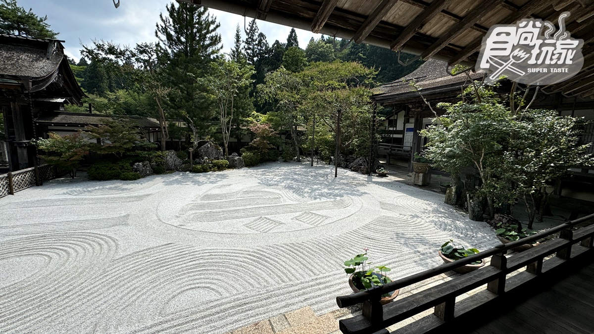 來去寺廟住１晚！日本「蓮華定院」開箱：冥想體驗、高級套房，還能爽喝啤酒