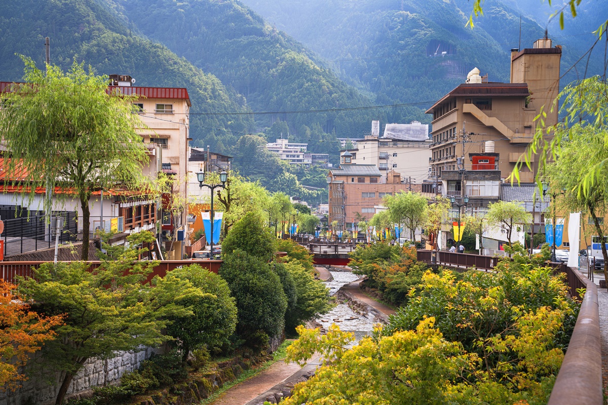 下呂溫泉旅遊攻略！合掌村、美食、煙火祭典、逛街、交通指南一次看