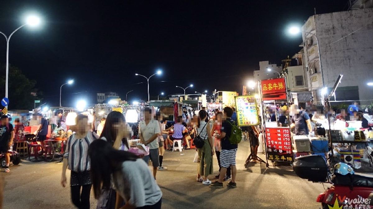 這是台東市區每週日限定的流動夜市。（圖片來源：瑋瑋美食萬歲）