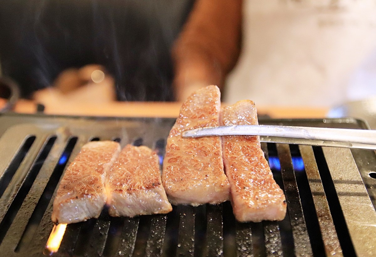 地表唯一「米其林摘星燒肉」在台中！日本老饕也專程朝聖，珍稀部位一次吃