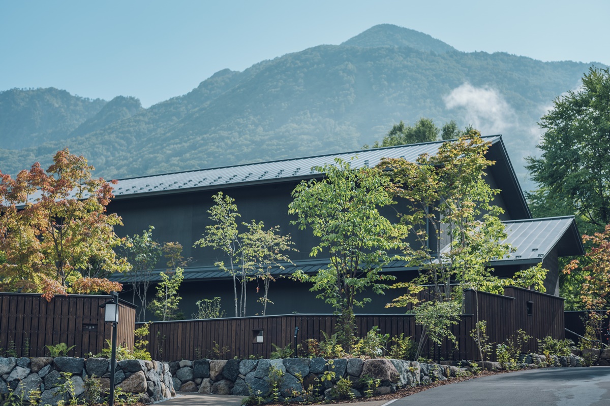 星野集團最新溫泉旅館開幕！「界 奧飛驒」首度插旗岐阜，泡湯吸飽森林芬多精