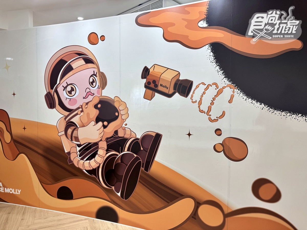 免費逛「POP MART珍奶公仔」特展！爽抽台灣限定珍奶MOLLY、玩拍貼機