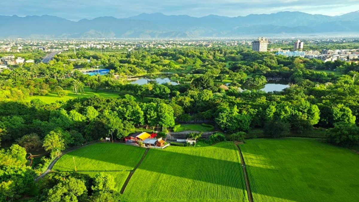 躺在床上看日出、太平洋無敵海景！６間最美景觀房必收，食尚旅宿大賞週週抽住宿券！