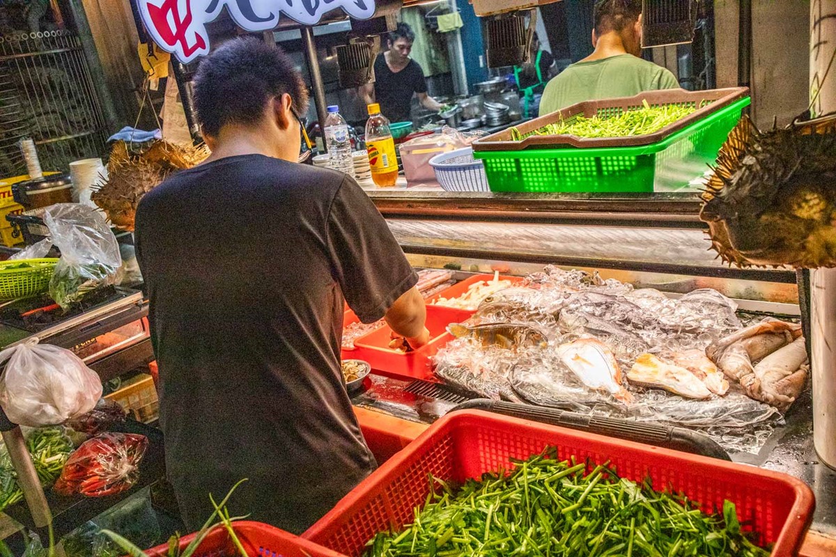 桃園傳奇「土地公廟吃熱炒」！在地人才知隱藏版美食，白飯免費吃到飽