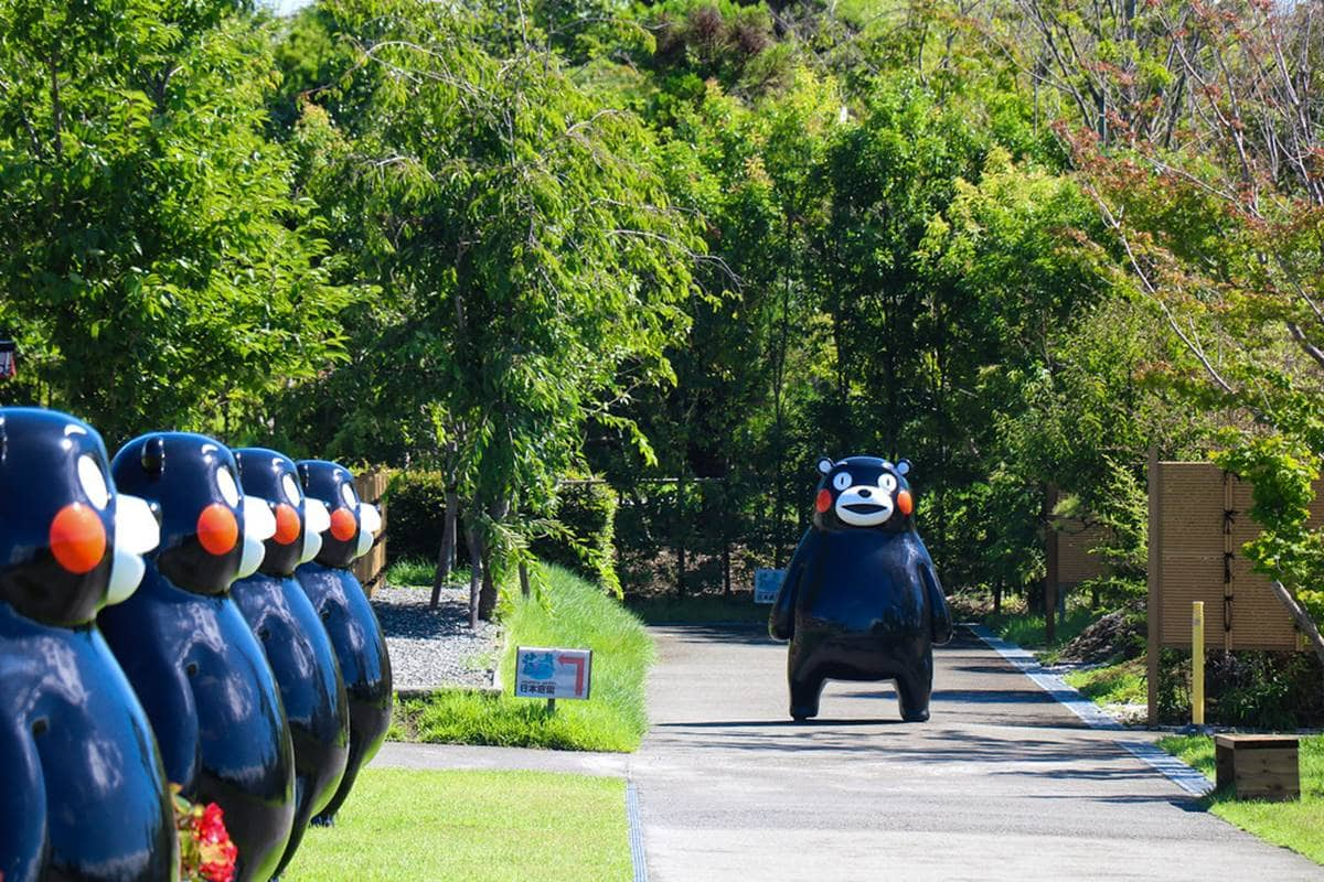 大量熊本熊注意！84隻部長出沒２公頃公園，６公尺巨熊、合唱熊、泡湯熊必拍