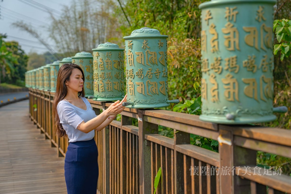 免出國拍爆美照！台版「小西藏」藏在這，全台最大藏傳佛寺、必拍18公尺大佛