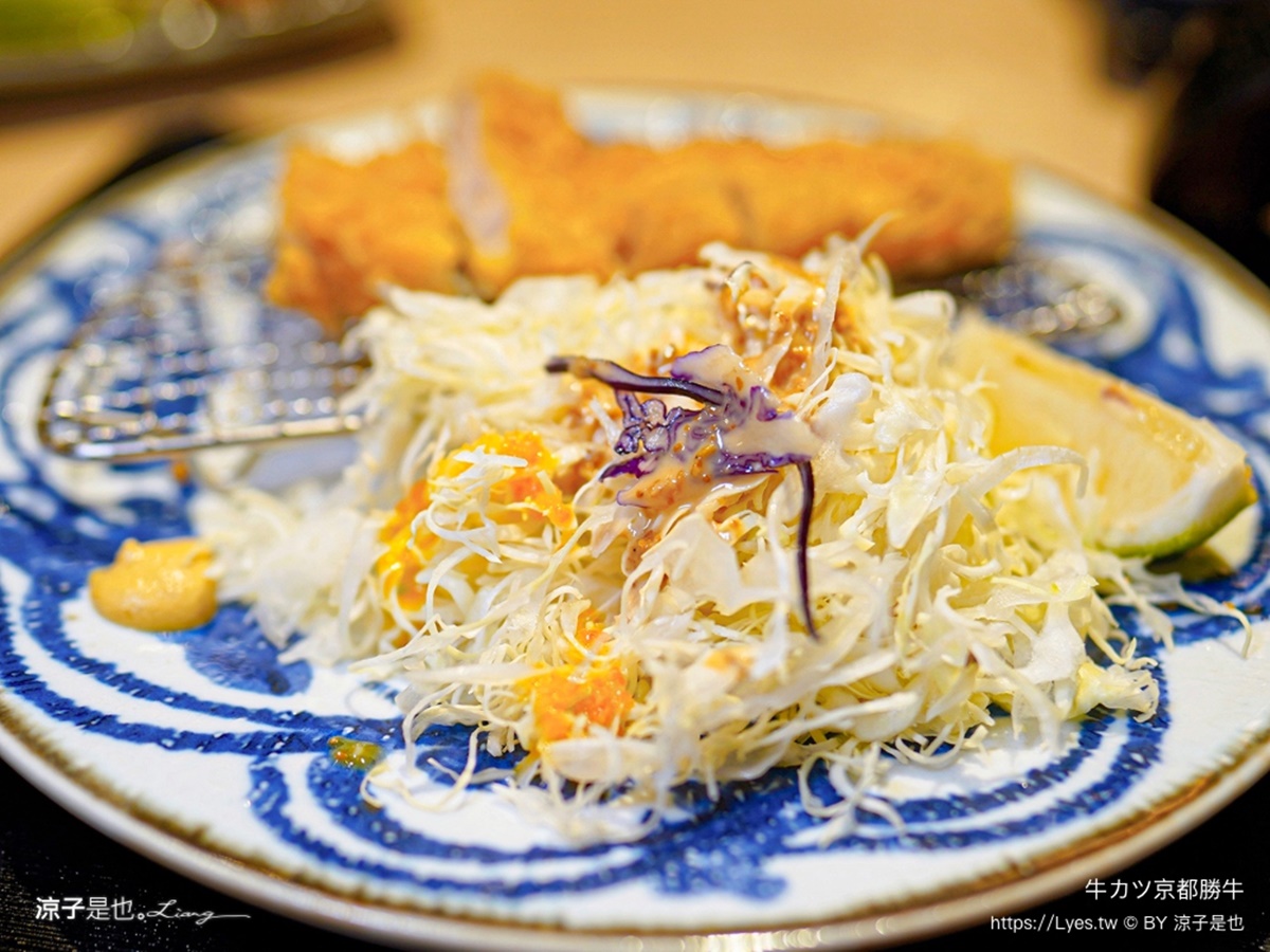 免費送「北海道哈密瓜冰」!高CP值「日式炸牛」380元起無限續飯、味噌湯、飲品 免費送「北海道哈密瓜冰」!高CP值「日式炸牛」380元起無限續飯、味噌湯、飲品